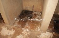 Koforidua: OMESS Students Defecate Into Polythene Bags as Toilet Facilities are Full, Near Collapse