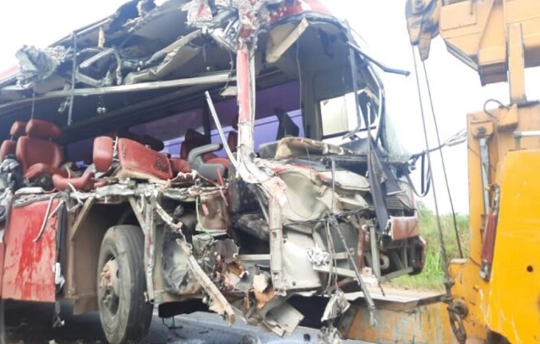 C/R: Rev Obofuor Loses Four Church Members In An Accident