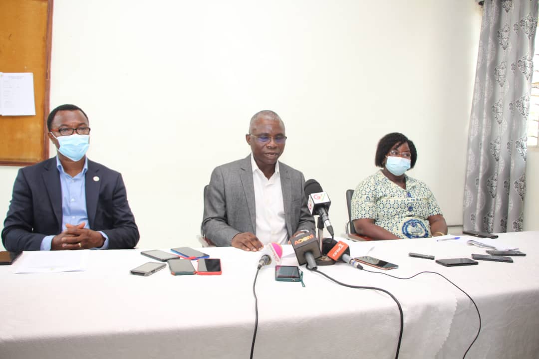 E/R: 364K Doses of Covid Vaccines Administered - Health Director