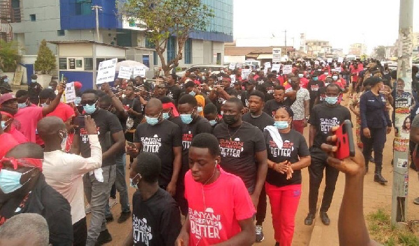 Sunyani Residents Demand an Ultra-Modern Stadium as They Demonstrate For Development