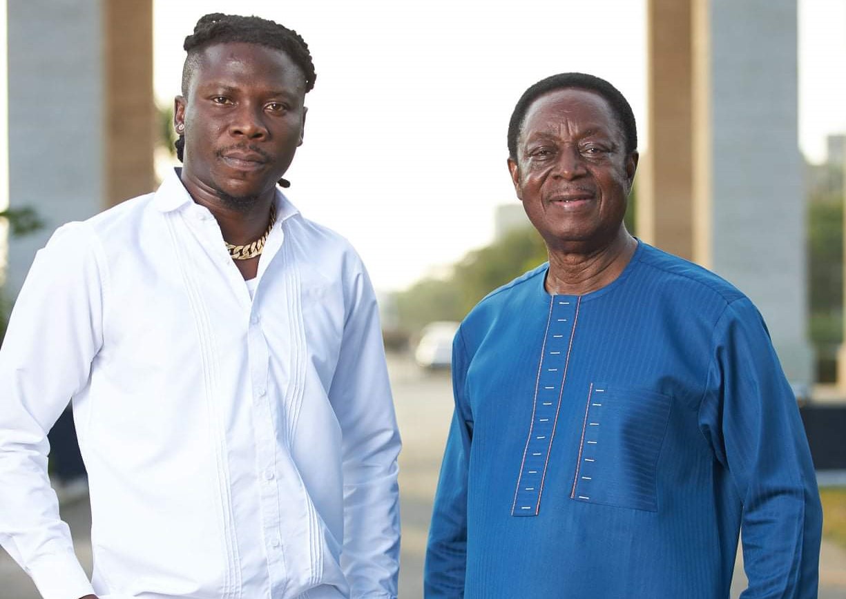 Dr. Kwabena Duffuor and Stonebwoy Initiate the 'Ghanaian Dream Project' to Support Children