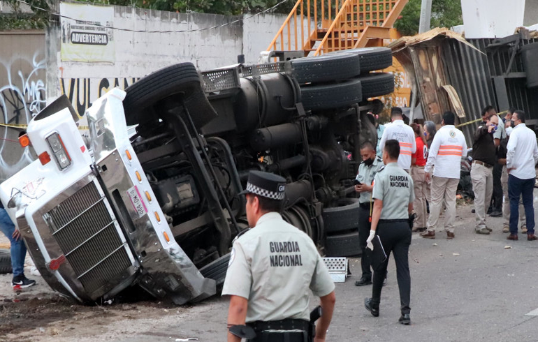 Dozens Killed In Mexico Road Accident As Truck Carrying More Than 100 Migrants Crashes