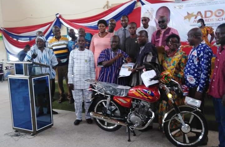 Upper West Akyem MP Rewards Best Teachers and Students