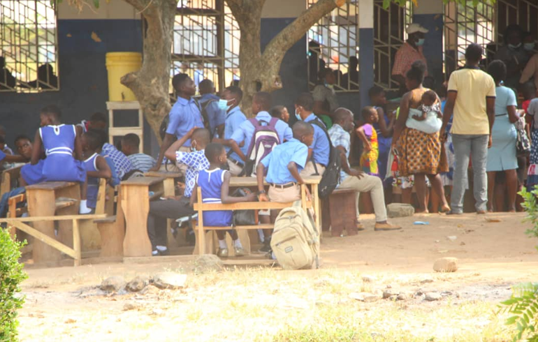 Koforidua: Parents Storm RIIS Presby School Over Reintroduction Of  Shift System