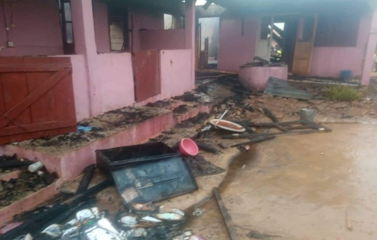 A/R: Six Bedroom House Razed Down By Fire At Agogo Obuasi