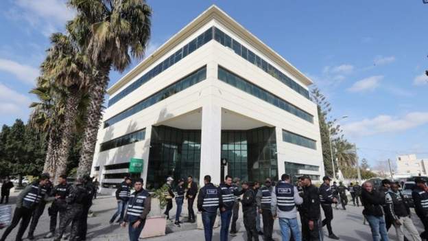 Tunisia Police Lock Judges Out of Their Offices