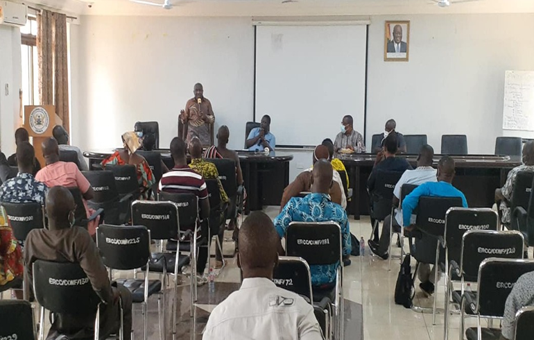 E/R: Minister Seek Support From Assembly Members To Decongest Koforidua