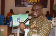 COCOBOD Provides Solar Lamps to Cocoa Farmers