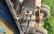 Akyem Asiakwa: Vehicle Distributing Food to SHSs Involved in Accident