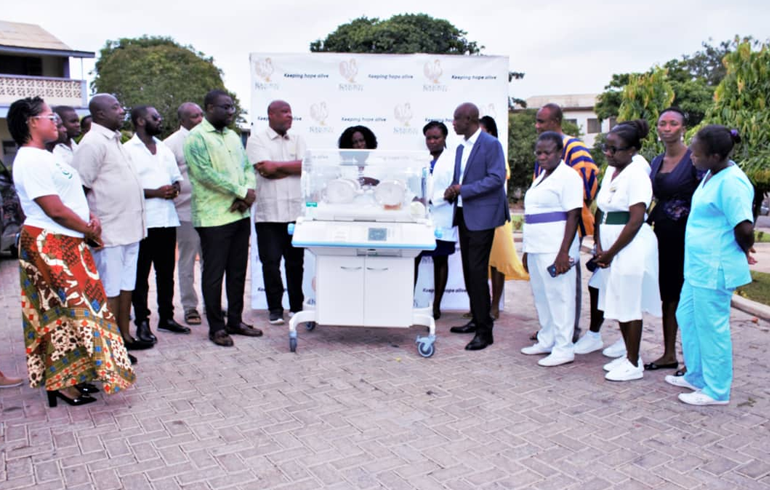 E/R: Kokrokroo Charities Foundation Donates 45th Incubator To Tetteh Quarshie Hospital