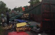 Free Drink Party as Truck Transporting Beverages Crashes on Accra - Kumasi Highway