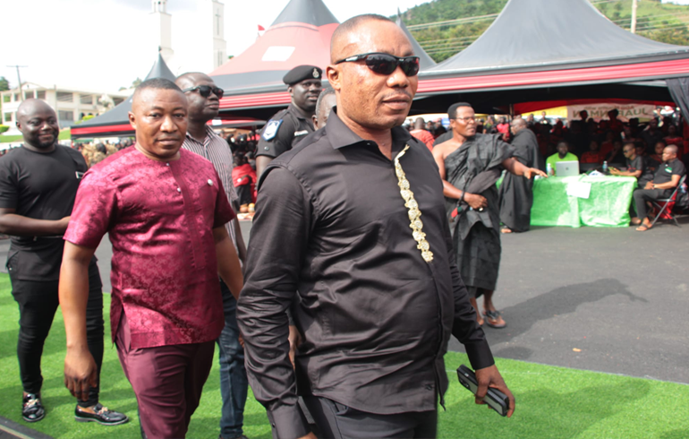 E/R: Joy Industries CEO's Pay Last Respect To Late Daasebre Oti Boateng And Queen Mother