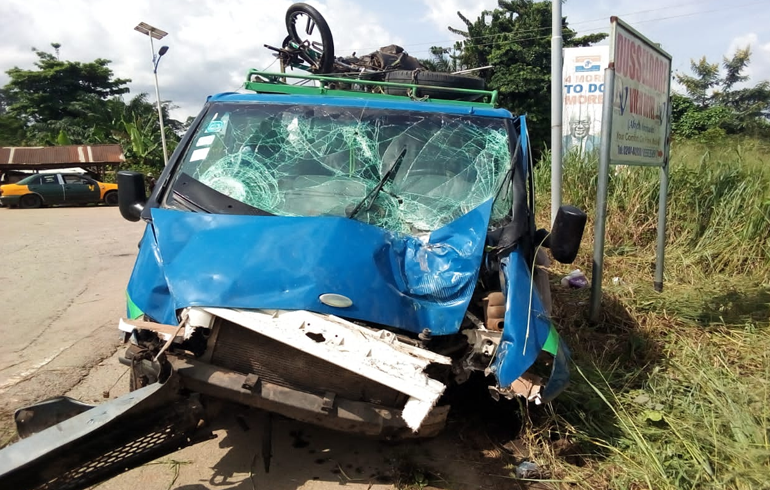 E/R: Ford Bus Crushes Motor Rider On Accra To Kumasi Highway