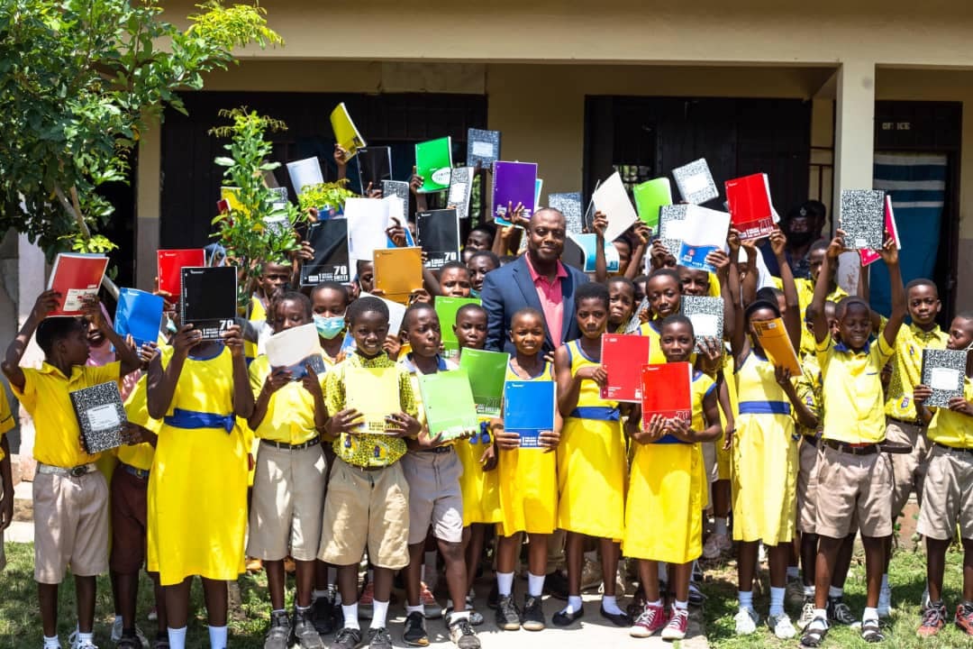 E/R: MP Launches Educational Program to Encourage Reading