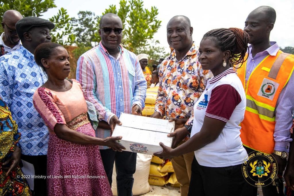 Minister Donates Ghc10,000 Food Items To Appiatse Community; Promises Sod Cutting Soon