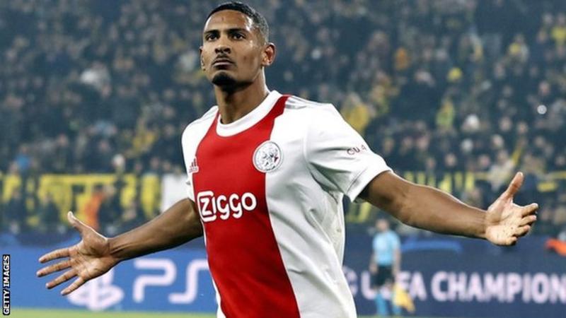 Sebastien Haller: Borussia Dortmund Clinch €31m Signing of Ivorian Striker from Ajax