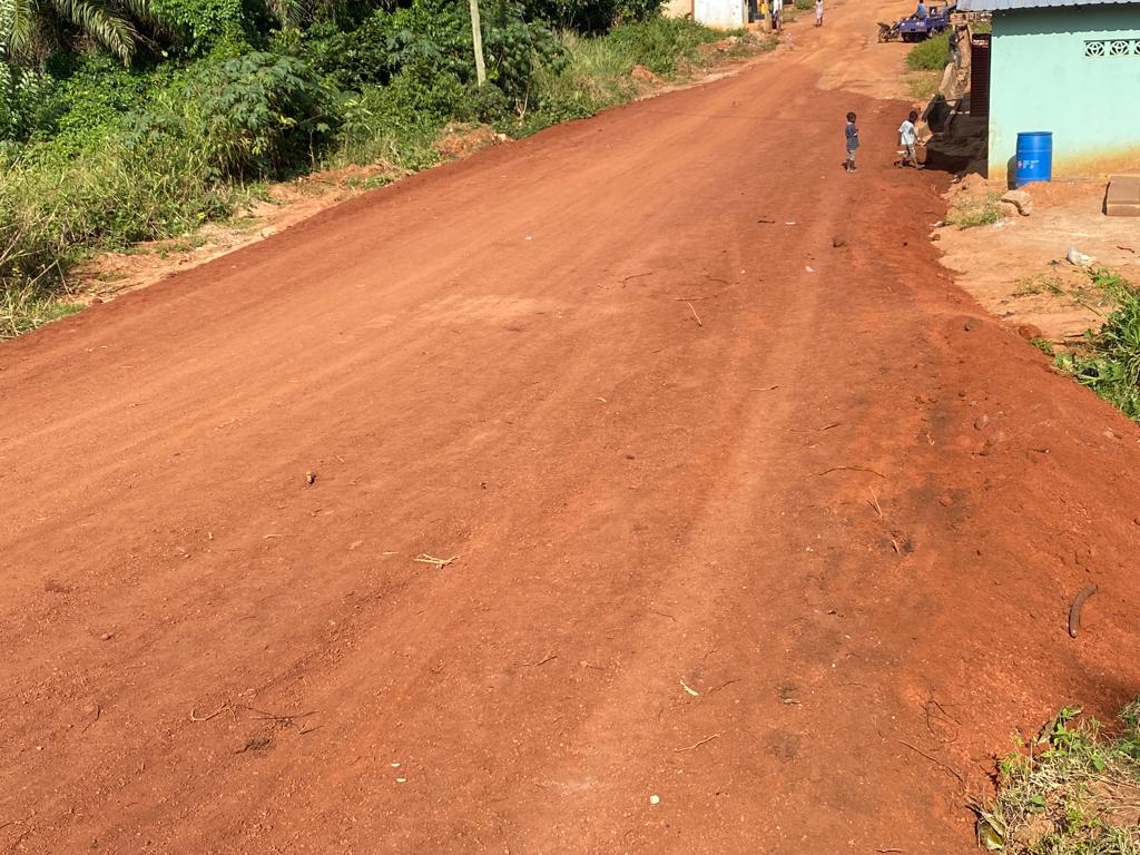 E/R: Work Resumes on Sekesua Road after Several Appeals by Upper Manya Krobo MP