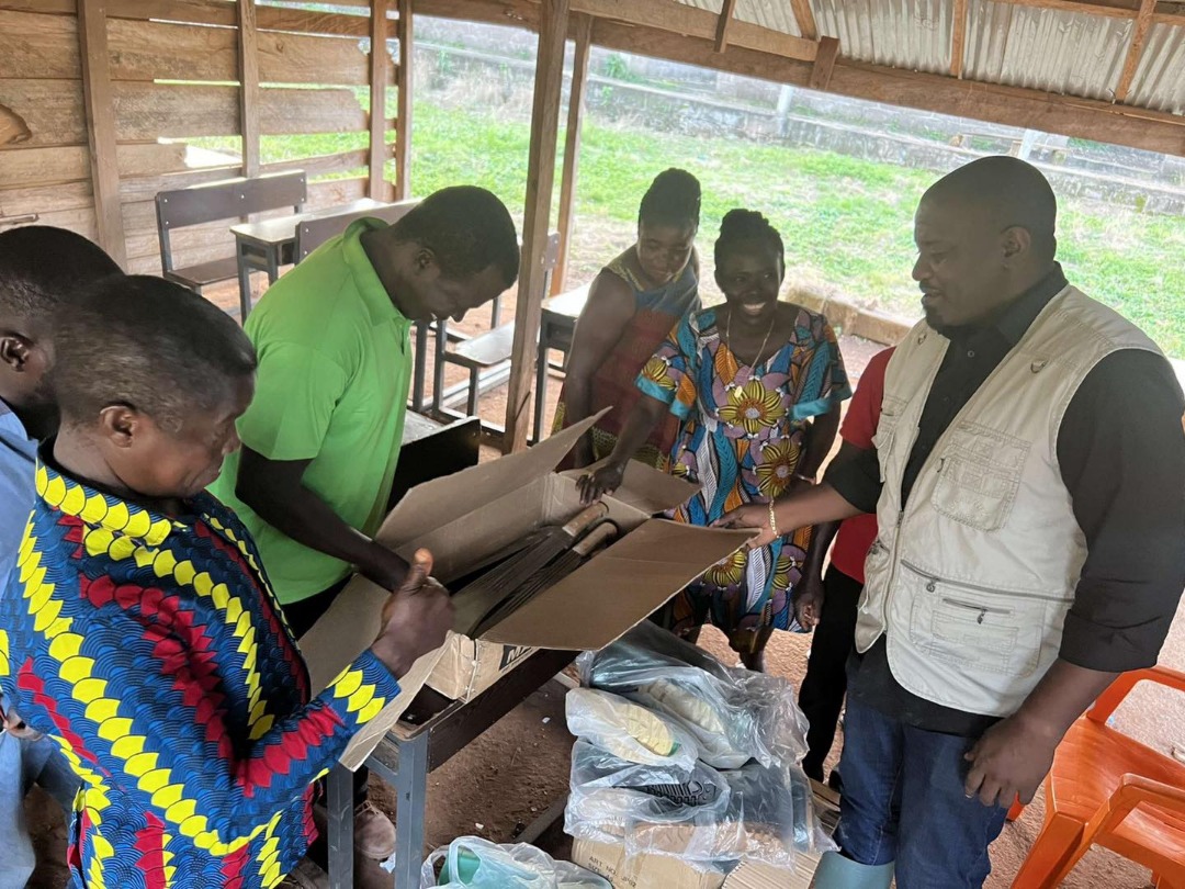 Oti Region: John Dumelo Distributes Farm Boots And Cutlasses To Farmers