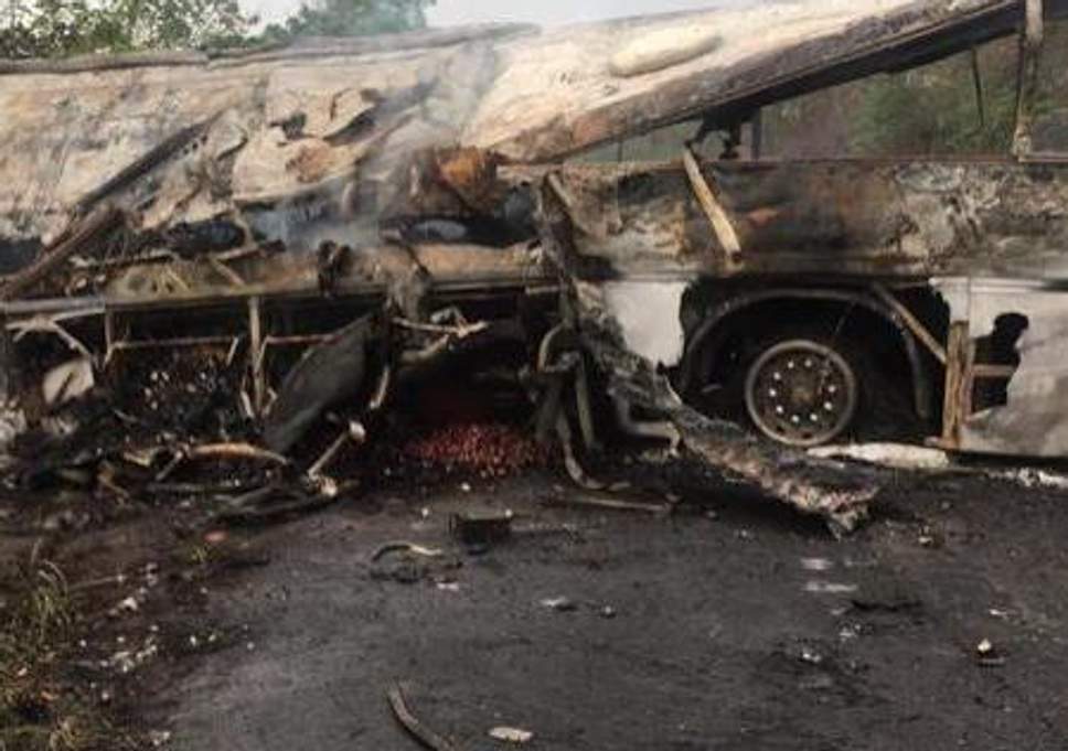 Thirty Burnt To Death After Buses Collide In Nigeria