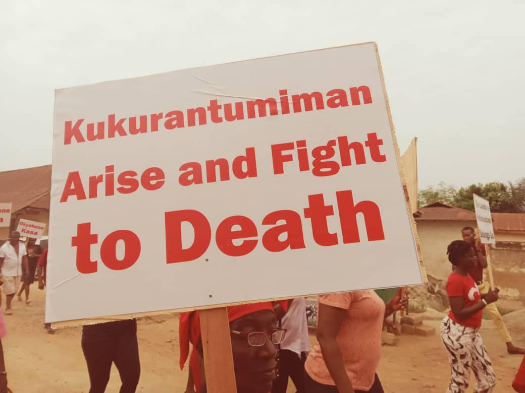 Akyem Kukurantumi Residents Demonstrate Against Chief Over Indiscriminate Sale of Lands