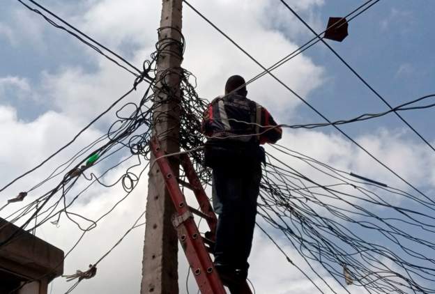 Nigerian Workers Shut National Power Grid over Pay