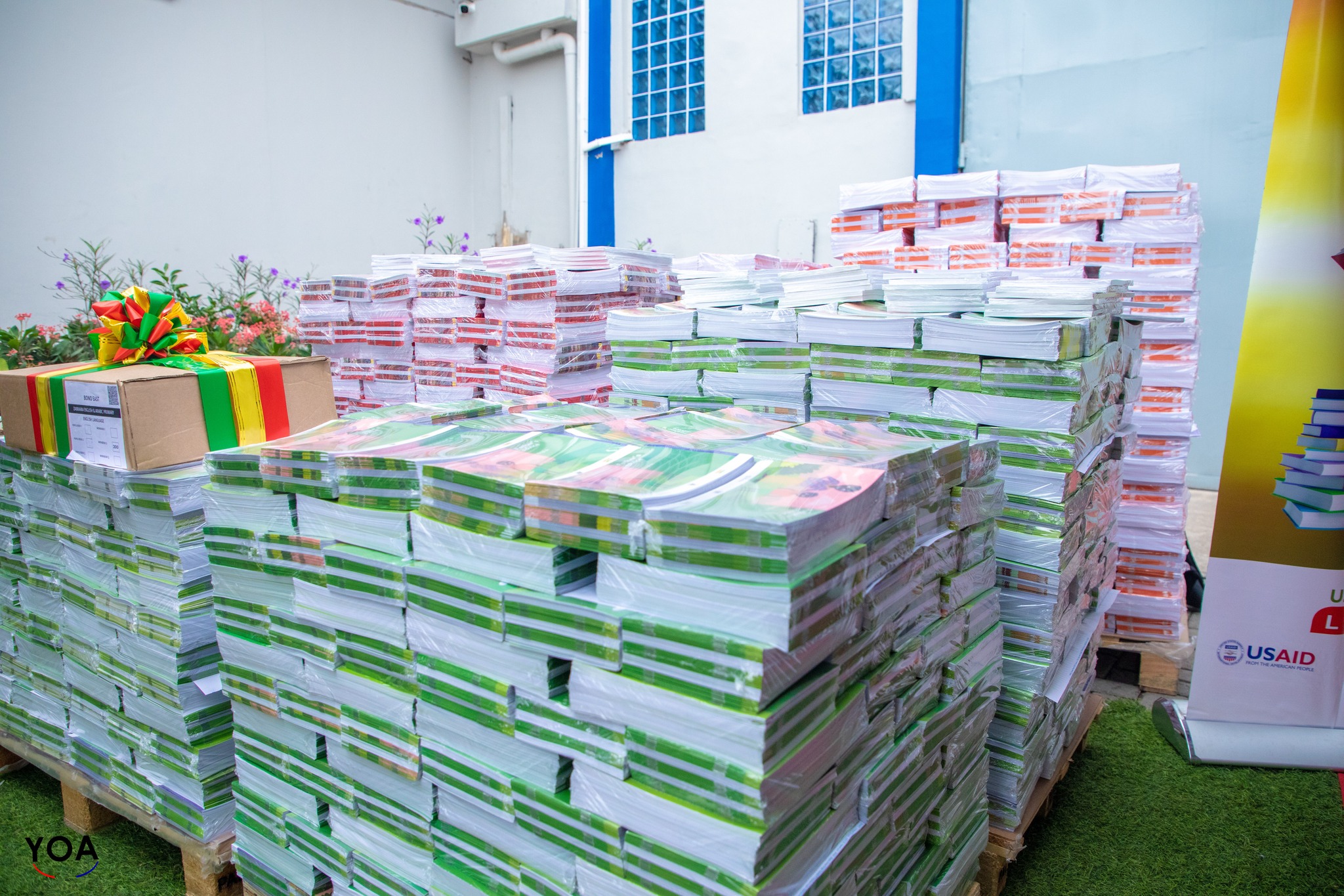 USAID Presents 3.7m Books To The Education Ministry