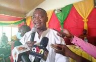 <strong>22 WASSCE: Fomena DCE Wishes Candidates In His Area Well</strong>