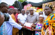 W/R: Mahama Consoles Appiatse Victims; Presents Food Items And 5K To Relief Committee 