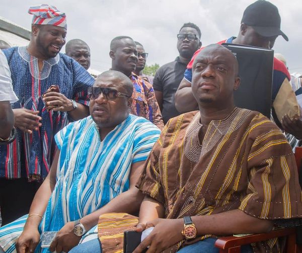 N/R: NPP Delegation Joins Akufo-Addo's Tour