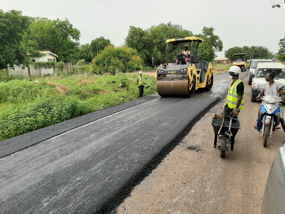 Two Strong Road Contractors Dispatched To Koforidua To Fix Roads After Demo Threat