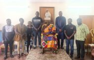 E/R: YEA Congratulate New Juaben Paramount Chief At A Visit