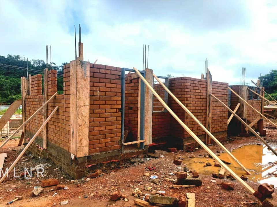 Reconstruction Of Appiatse: Deputy Minister Charge AESL To Get Alternative Suppliers For Bricks To Prevent Delay