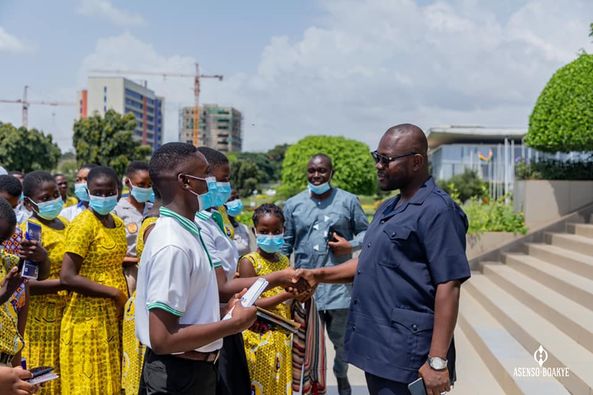 Parliament: Students From Bantama Pays A Visit To The House On MP's Invitation