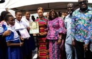 Koforidua: Second Lady Donates Reading Books To 6 Schools