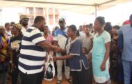 Nkosuohene Of Kwahu Nkwatia Distributes Food Items To Poor And Vulnerable In Accra
