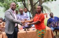 Asuogyaman MP Supports First Year And Continuing Tertiary Students With Ghc200,000