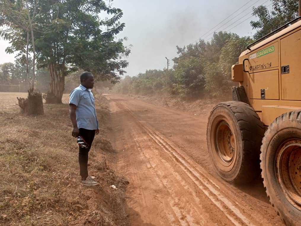 Upper Manya Krobo MP Reshaping Deplorable Roads To Facilitate Transportation Of Food To Market Centres