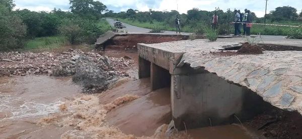Zambia:Mumbwa Road Closed To Traffic Over Heavy Downpour On Thursday Morning