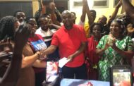 E/R: Group Pays 5K Cost Of Nomination Form For Asuogyaman MP