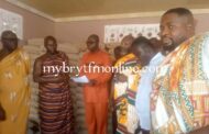 Western North: Bawumia, Two Others Presents 400 Bags Of Cement To Sefwi Wiaso Traditional Council