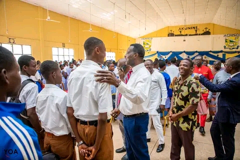 Ahafo Region: Education Minister Tours Schools As He Encourage Students To Learn Hard