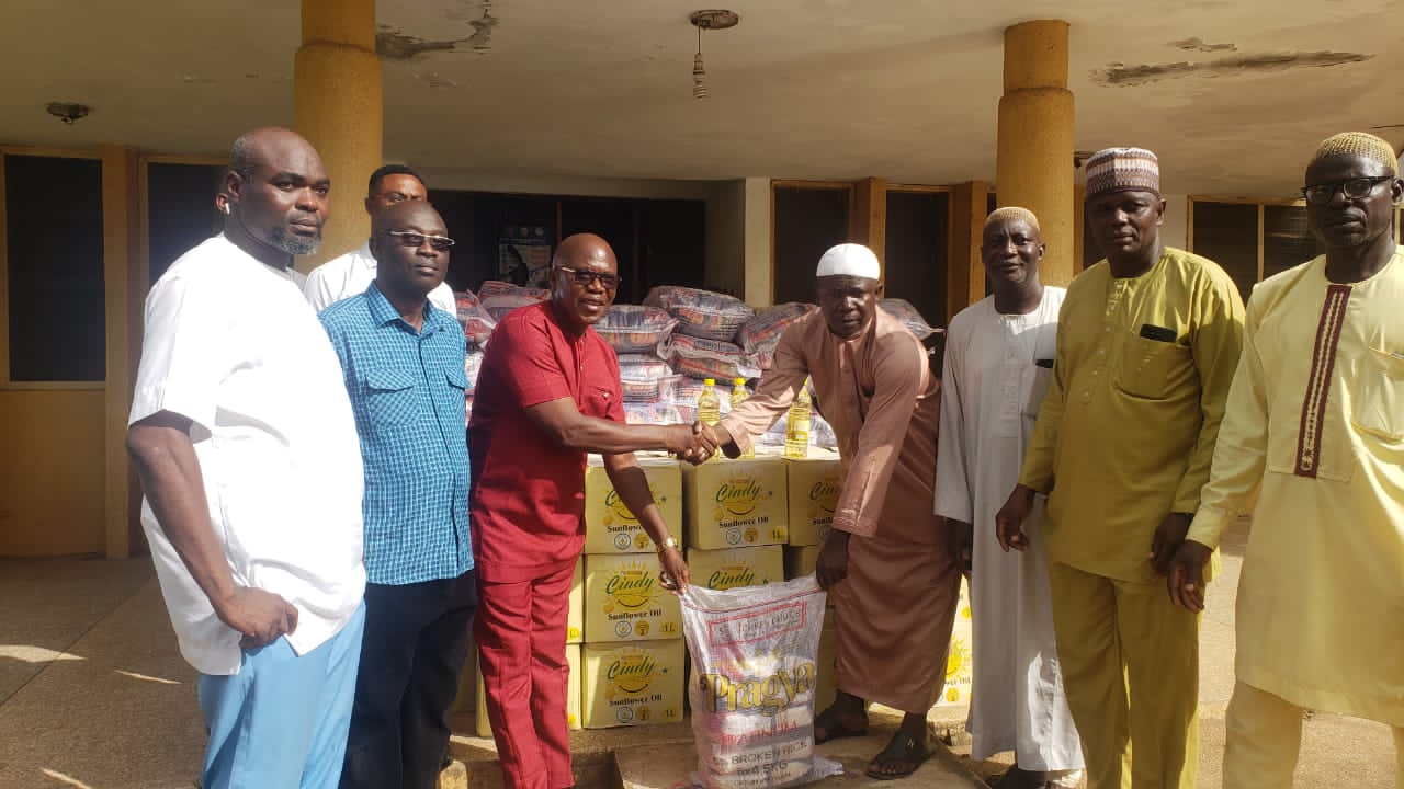 Western North: Bibiani Anhwiaso Bekwai Municipal Assembly Gifts To Muslims Towards Ramadan