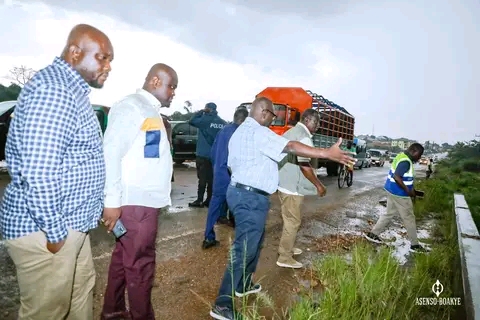 Roads Minister Inspects Road Projects In Bantama