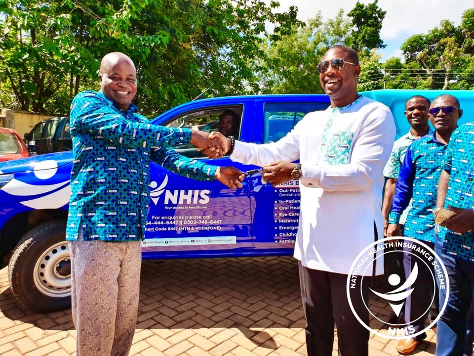 Bono Region: NHIS Offices Of Two Assemblies Receives New Vehicles