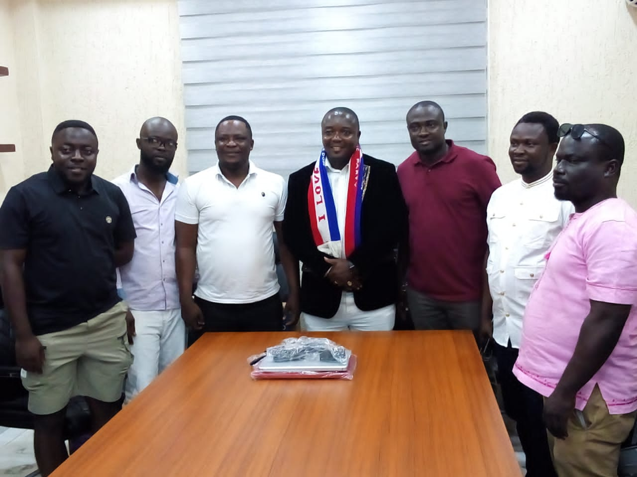 E/R: NPP Parliamentary Aspirant Hopeful For Atiwa East Equips Regional Party Office With Digital Gadgets