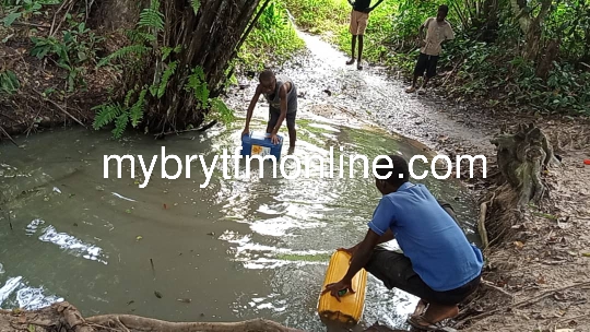 We Can’t Share Drinking Water With Animals And Vote For You –Residents Jabs Government