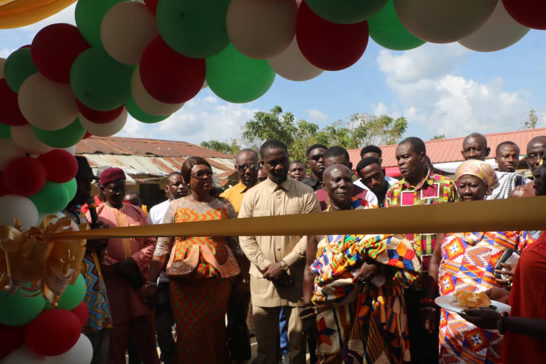 Ayensuano Chiefs And Residents Commend Cordial Relationship Between DCE And NDC MP