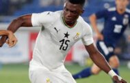 Former Black Stars Defender Rashid Sumaila Backs Under-Fire Chris Hughton To Stay