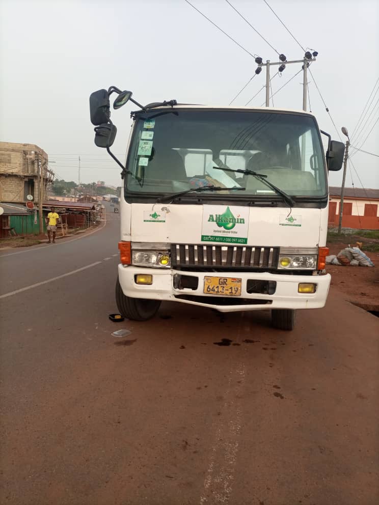 E/R: Rhino Truck Runs Over Woman's Head At Akyem Begoro