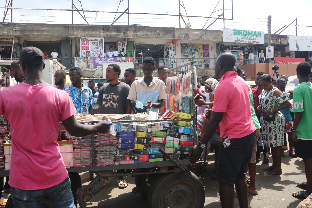 E/R: Clash Erupts As Foreign Traders Protest Seizure By GUTA In New Juaben South Municipality